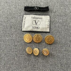 Vintage Valentino Gold Tone Suit Buttons